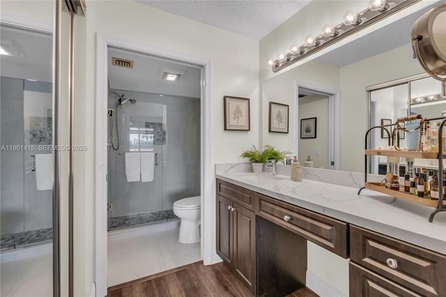 7406 N Devon Dr 108, Tamarac, FL 33321