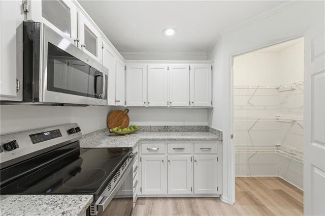 6941 March Road, Theodore, AL 36582