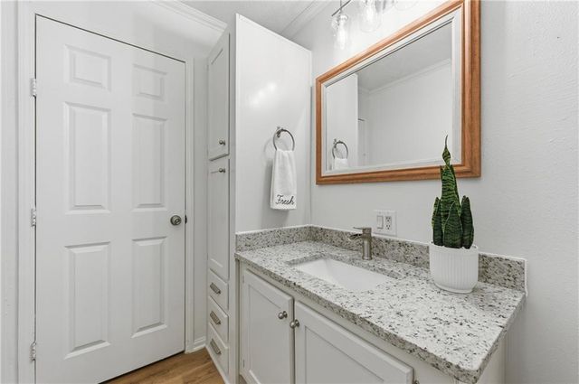6941 March Road, Theodore, AL 36582