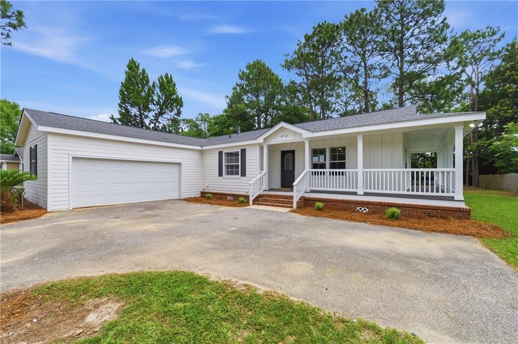 6941 March Road, Theodore, AL 36582