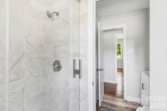 5320 Dolphin Lane, Charlotte, NC 28215