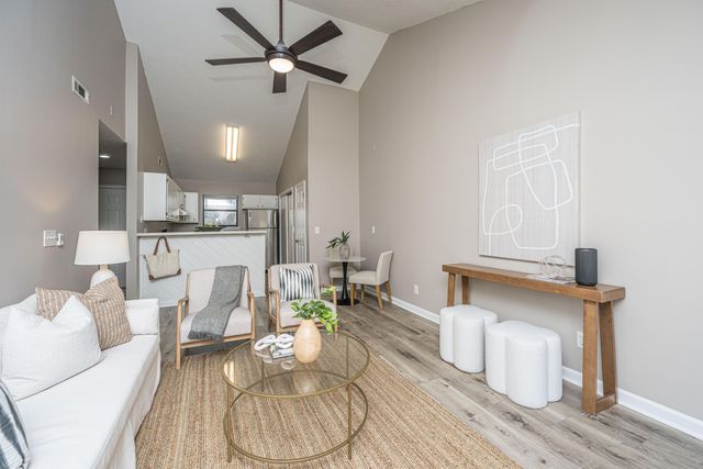 909 E Estates Boulevard Apt C, Charleston, SC 29414