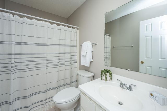 909 E Estates Boulevard Apt C, Charleston, SC 29414