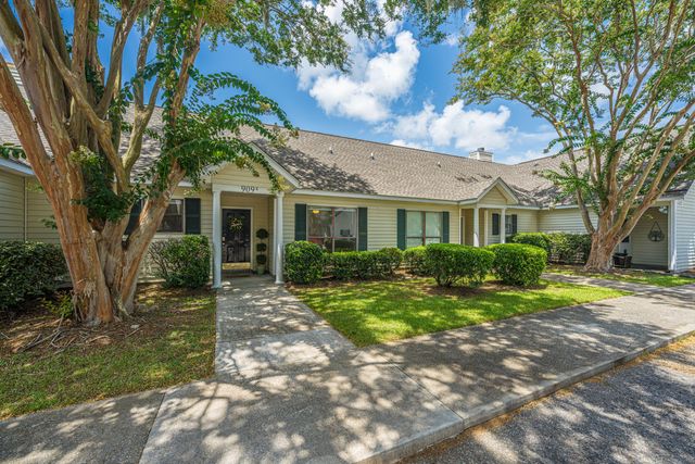 909 E Estates Boulevard Apt C, Charleston, SC 29414