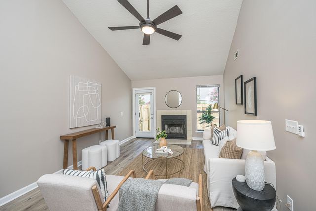 909 E Estates Boulevard Apt C, Charleston, SC 29414