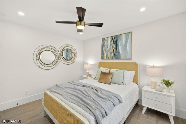 1200 Cypress Woods DR, Naples, FL 34103