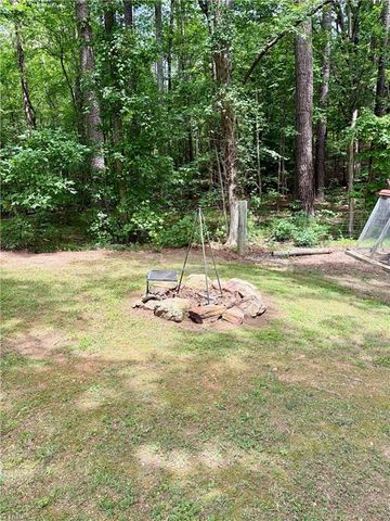 2595 Stokes Road, Denton, NC 27239