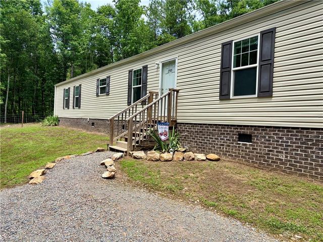 2595 Stokes Road, Denton, NC 27239