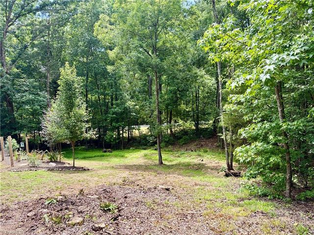 2595 Stokes Road, Denton, NC 27239