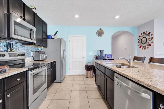 5709 SHAKER PALM PLACE, St Cloud, FL 34771