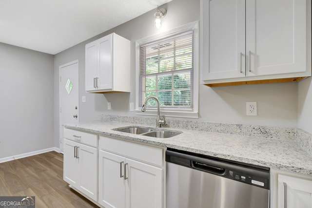 135 Belle Drive, Fayetteville, GA 30214