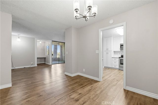 125 N Allen Avenue 213, Pasadena, CA 91106