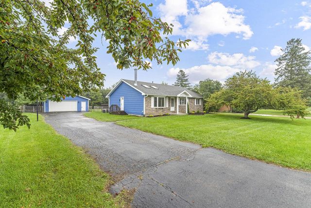 12039 43rd AVENUE, Pleasant Prairie, WI 53158
