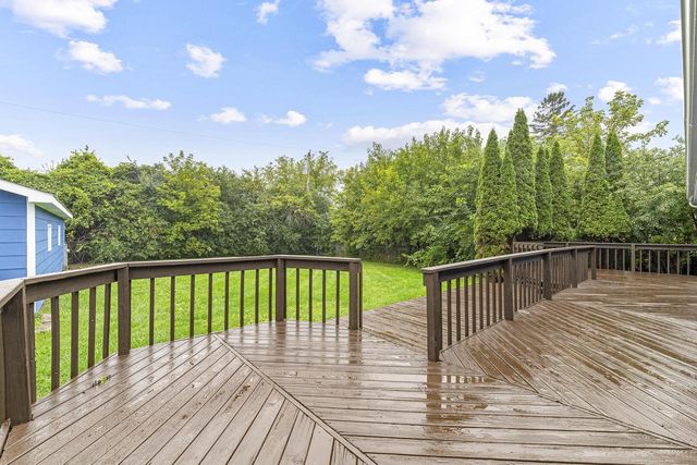12039 43rd AVENUE, Pleasant Prairie, WI 53158
