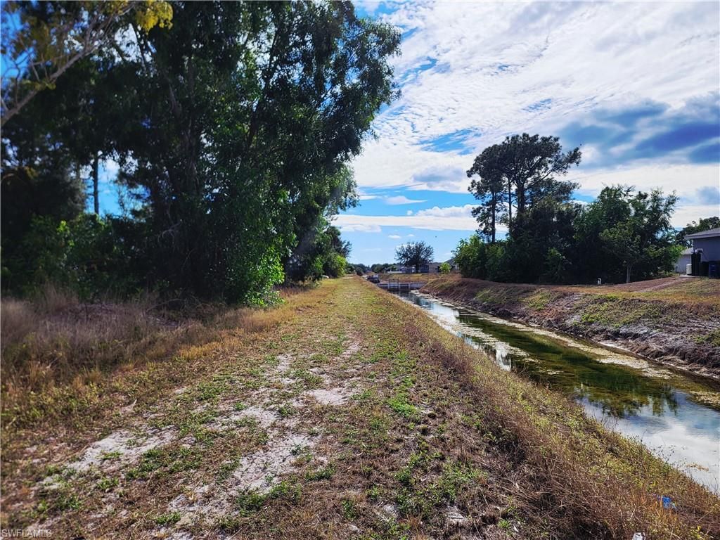 3125 29th ST SW, LEHIGH ACRES, FL 33976 — exterior