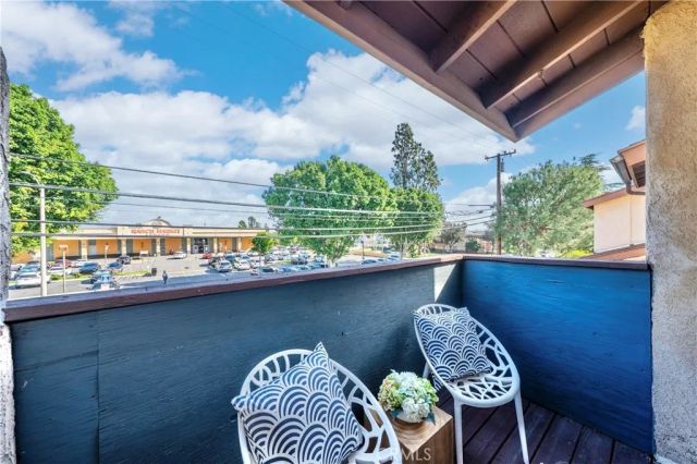 1231 S Golden West Avenue 3, Arcadia, CA 91007