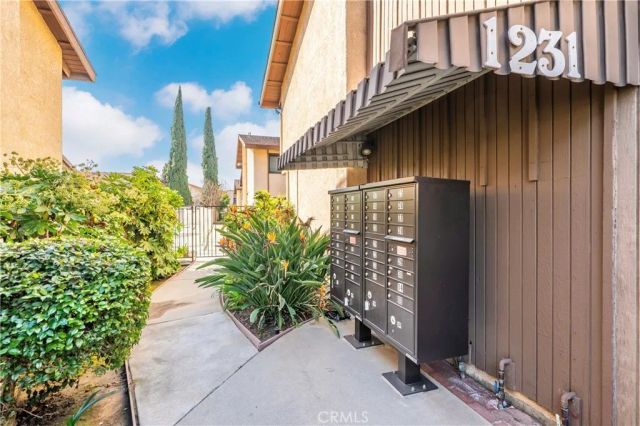 1231 S Golden West Avenue 3, Arcadia, CA 91007