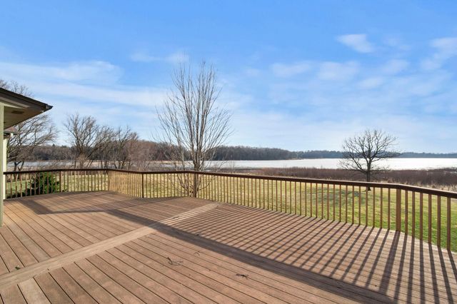 8325 Ox Yoke Circle, Maple Plain, MN 55359