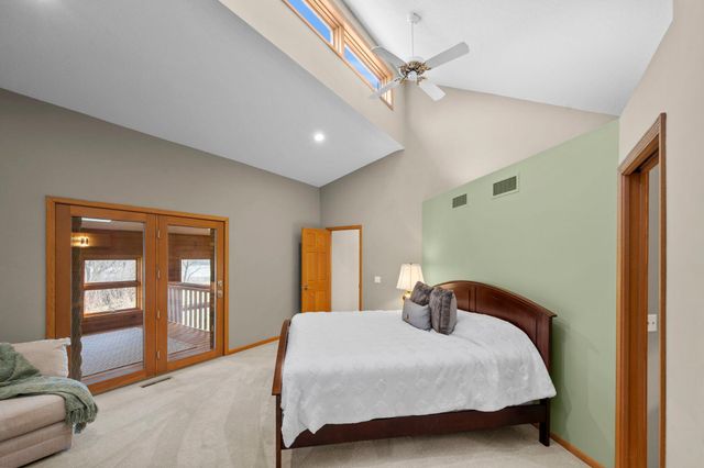 8325 Ox Yoke Circle, Maple Plain, MN 55359