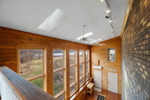 8325 Ox Yoke Circle, Maple Plain, MN 55359