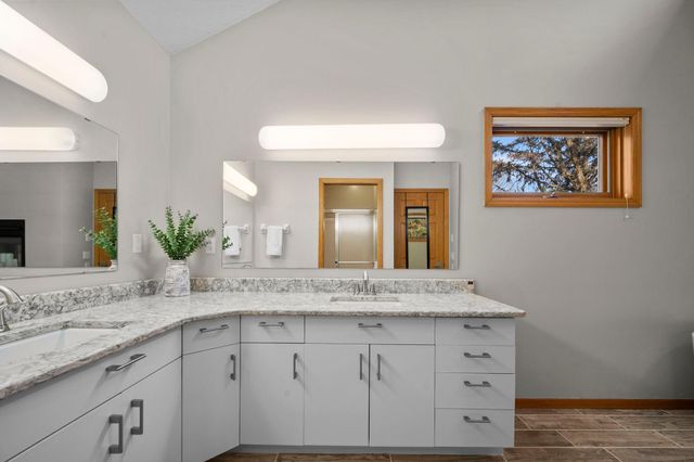 8325 Ox Yoke Circle, Maple Plain, MN 55359