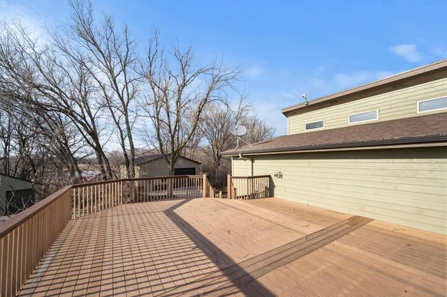 8325 Ox Yoke Circle, Maple Plain, MN 55359