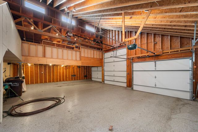 8325 Ox Yoke Circle, Maple Plain, MN 55359