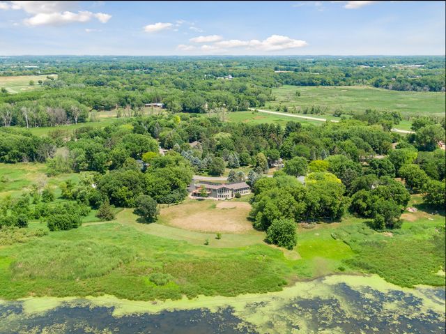 8325 Ox Yoke Circle, Maple Plain, MN 55359