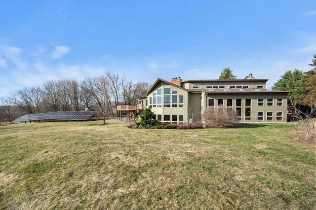 8325 Ox Yoke Circle, Maple Plain, MN 55359