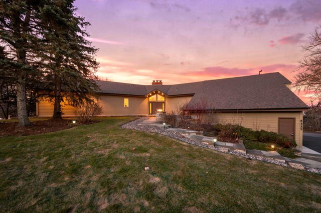 8325 Ox Yoke Circle, Maple Plain, MN 55359