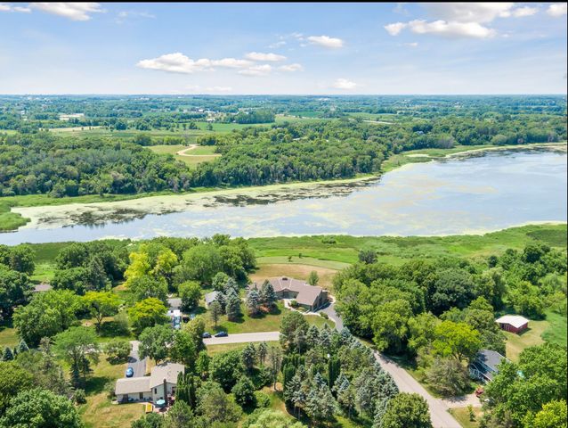 8325 Ox Yoke Circle, Maple Plain, MN 55359
