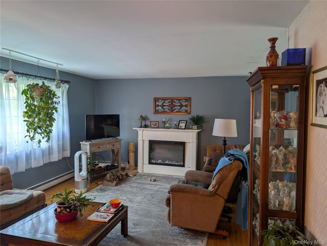 23 Pike Court, Monroe, NY 10950