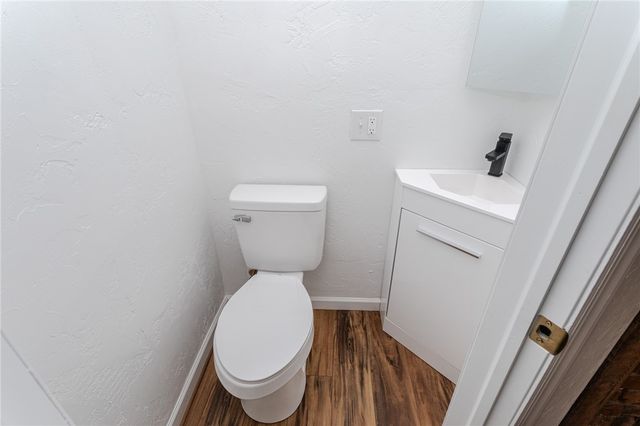 325 Laughlin St, Dawson, PA 15428