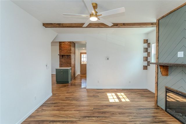 325 Laughlin St, Dawson, PA 15428