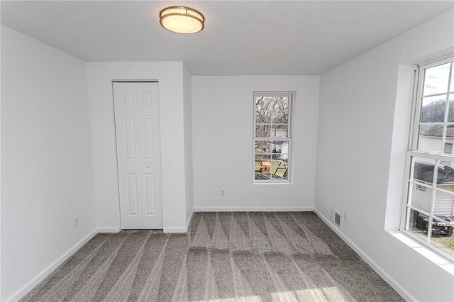 325 Laughlin St, Dawson, PA 15428