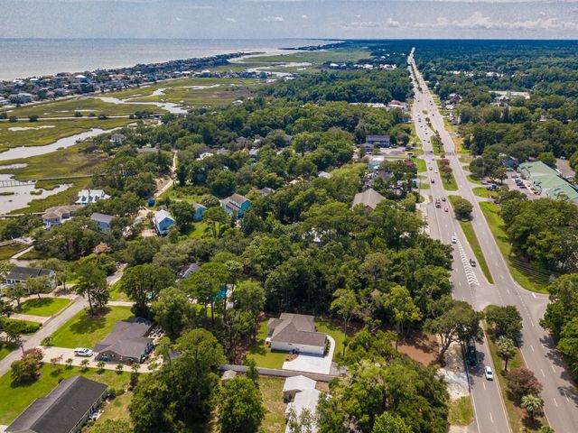 13420 Ocean Highway, Pawleys Island, SC 29585