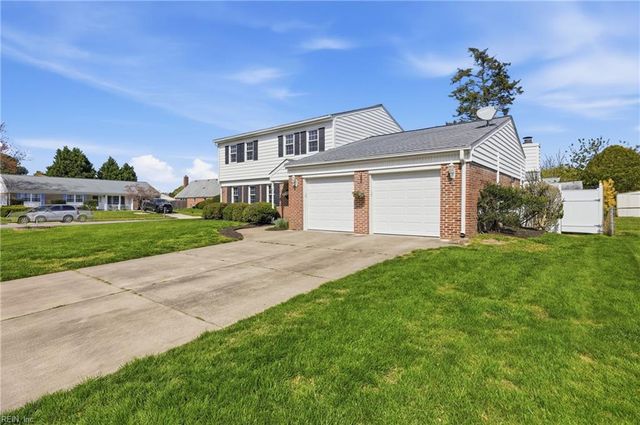 4498 Hialeah DR, Virginia Beach, VA 23464