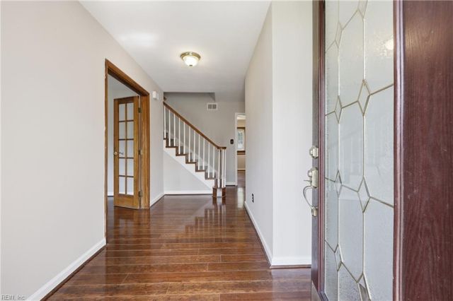 4498 Hialeah DR, Virginia Beach, VA 23464