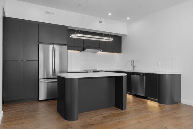 1939 Central Avenue 203, Chattanooga, TN 37408