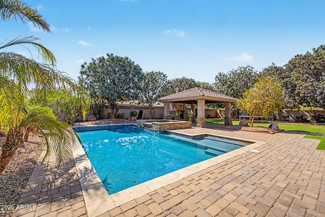 5380 S CROSSCREEK Drive, Chandler, AZ 85249
