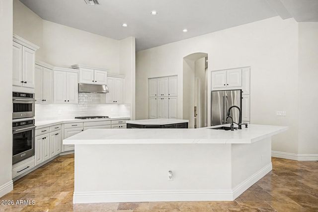 5380 S CROSSCREEK Drive, Chandler, AZ 85249