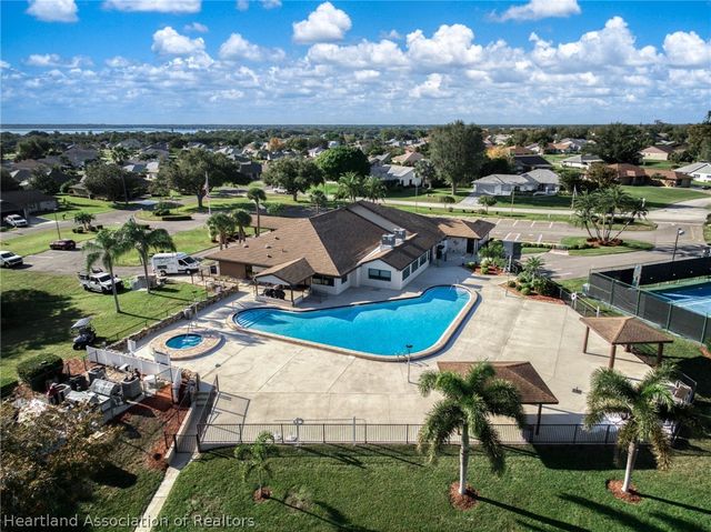 113 Brentwood Drive N, Lake Placid, FL 33852