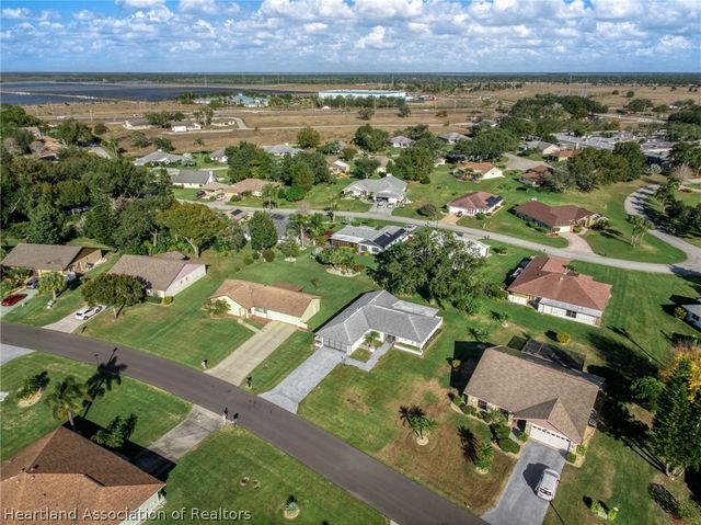 113 Brentwood Drive N, Lake Placid, FL 33852