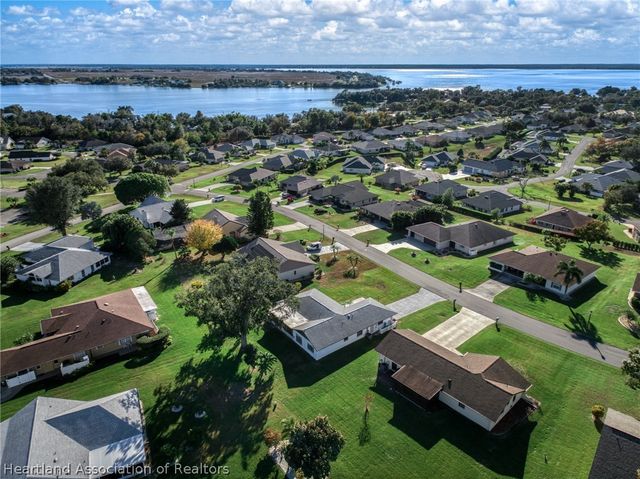 113 Brentwood Drive N, Lake Placid, FL 33852