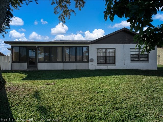 113 Brentwood Drive N, Lake Placid, FL 33852