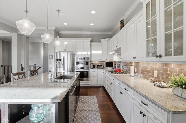 14081 Trueblood Lane, Carmel, IN 46033