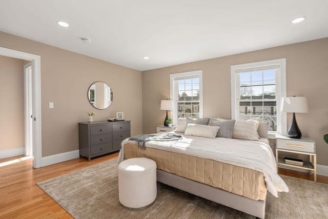 211 Florence Ave, Arlington, MA 02476