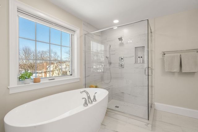 211 Florence Ave, Arlington, MA 02476