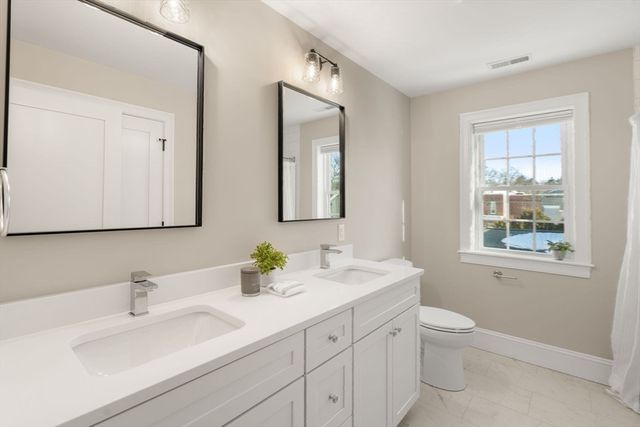 211 Florence Ave, Arlington, MA 02476