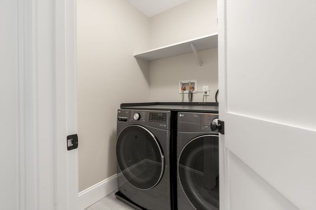 211 Florence Ave, Arlington, MA 02476